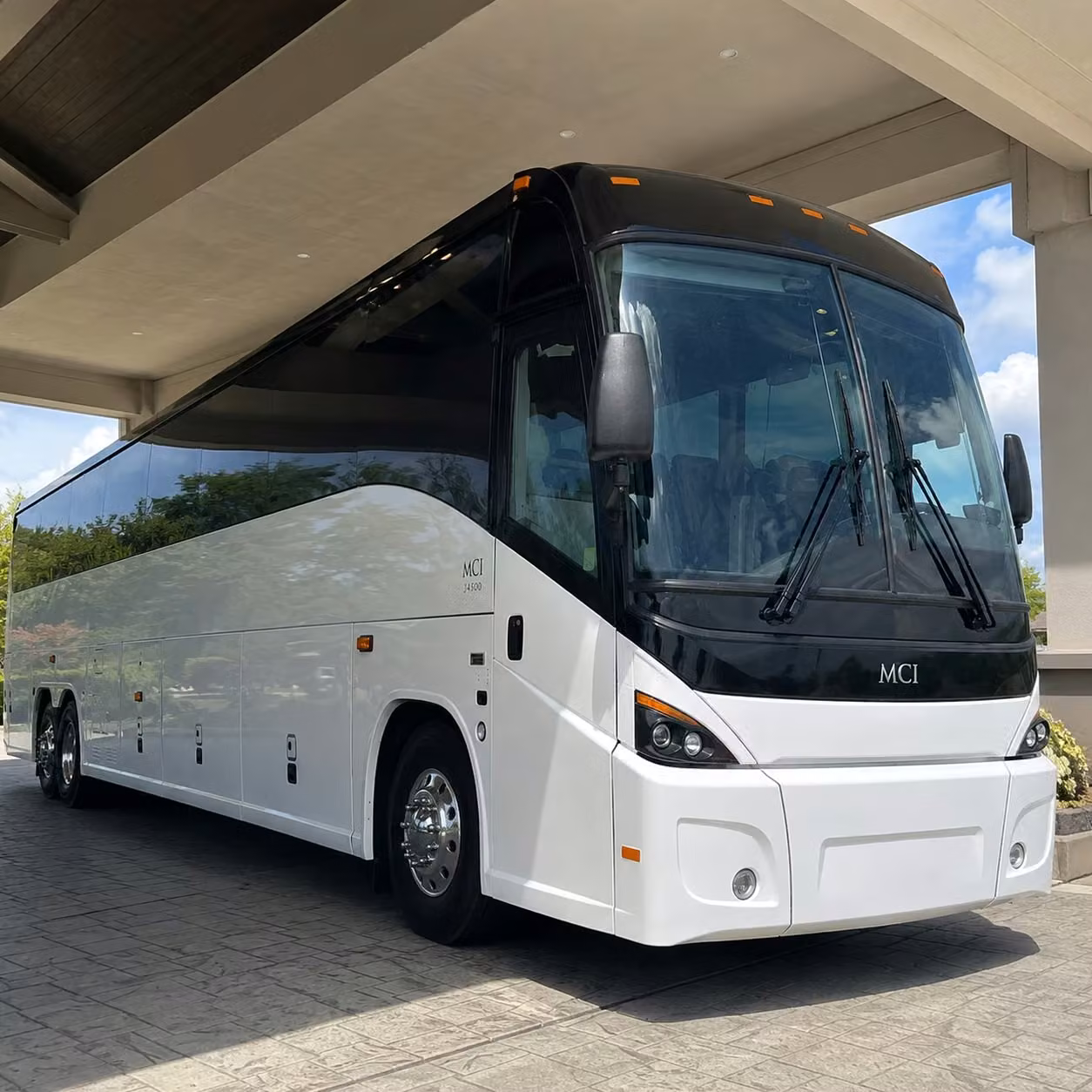multi shift manufacturing and warehouse shuttle services in north brunswick