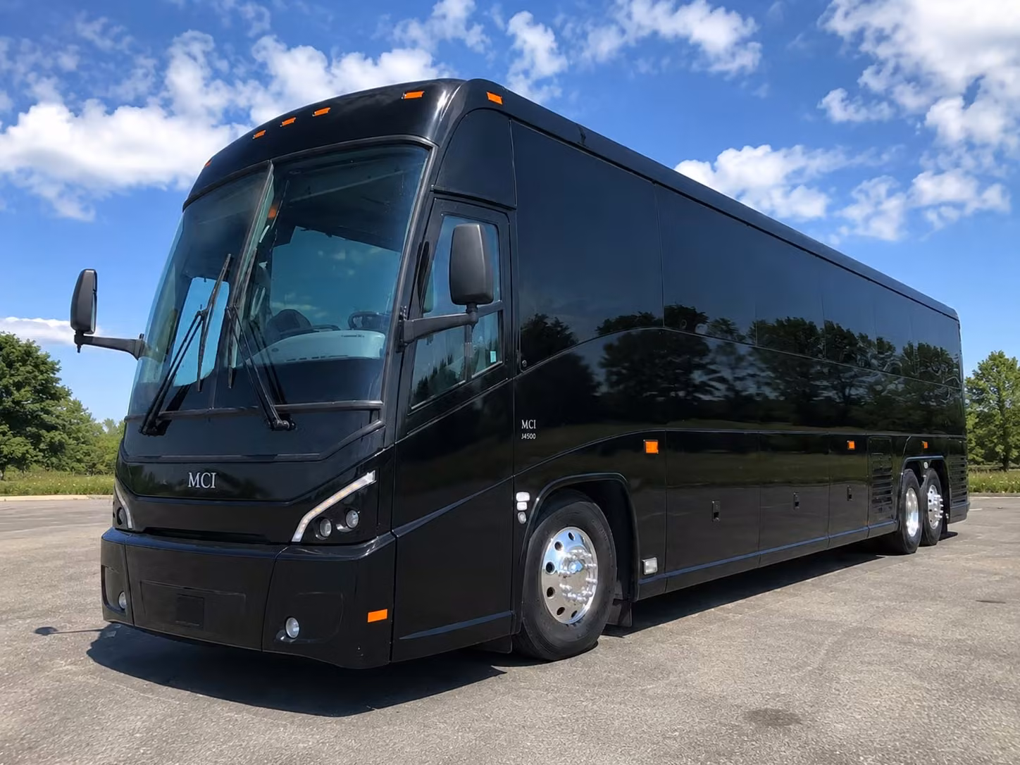 prom homecoming and school event bus rentals in north brunswick nj