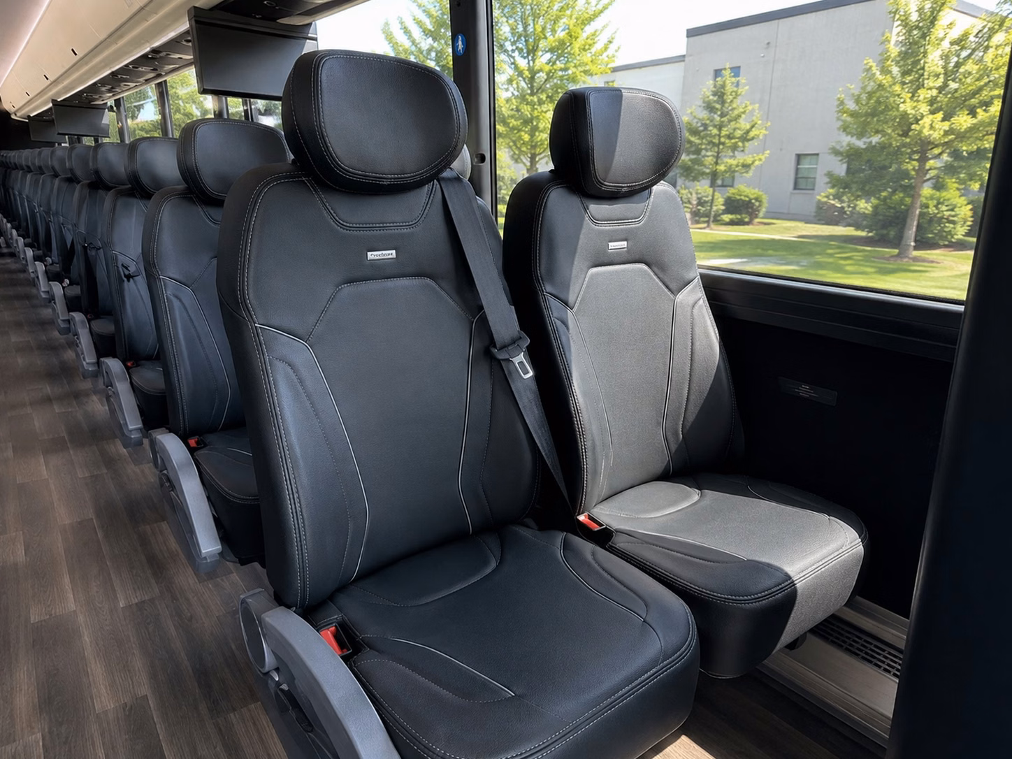 shuttle your guests between north brunswick hotels and wedding venues without the stress